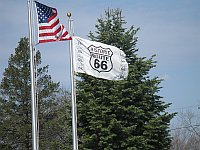 USA - Gardner IL - Route 66 Flag (8 Apr 2009)